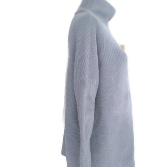 Free People Women's Slouchy Oversized Stretch Tunic Sweater. - Picture 5 of 6